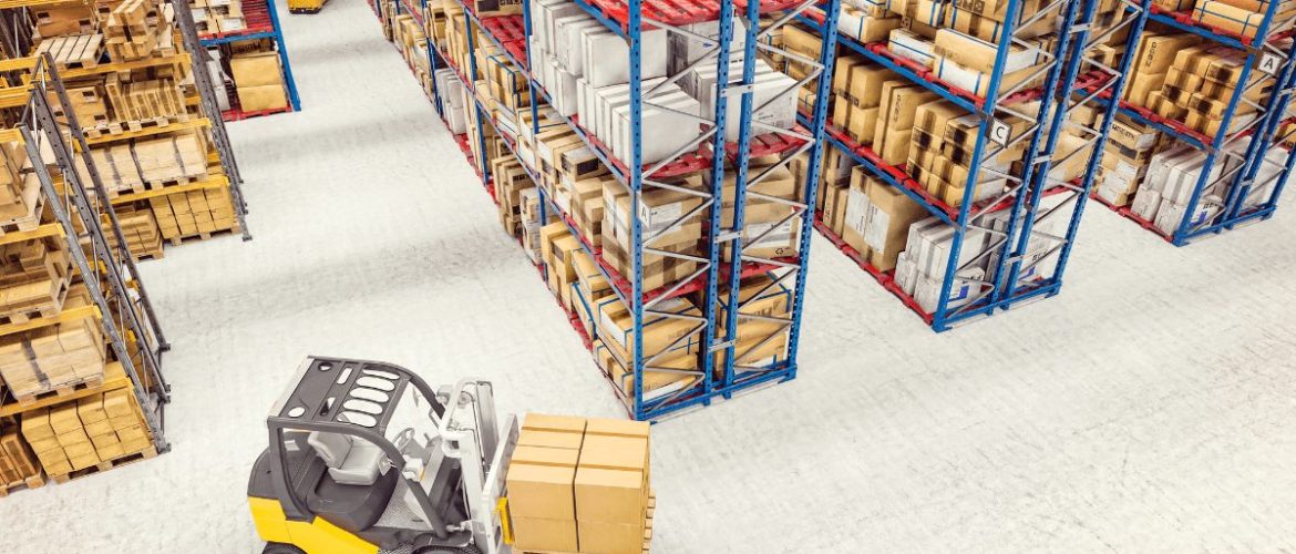 Regalno skladište s paletnim mjestima u logističkom centru kraj Zagreba